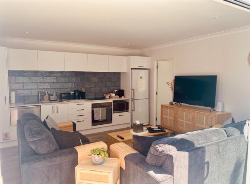 Raumati Guest House Paraparaumu Exteriör bild